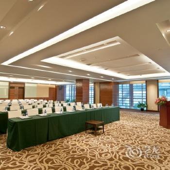 蘇州金雞湖畔的奢華體驗 新羅酒店客房與展覽展示服務(wù)一覽